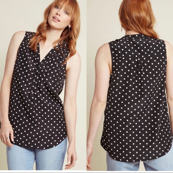 Modcloth Tops - ModCloth Sleeveless Polk Dots Tunic Top